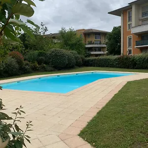 Rose T2, Climatisation,parking Prive, Piscine, Wifi , Confort Toulouse
