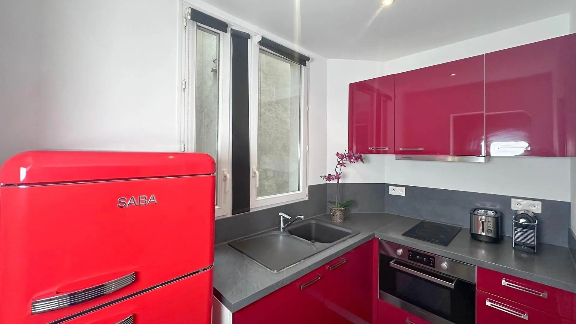 Welcoming Apartment Near Louvre Museum Parigi