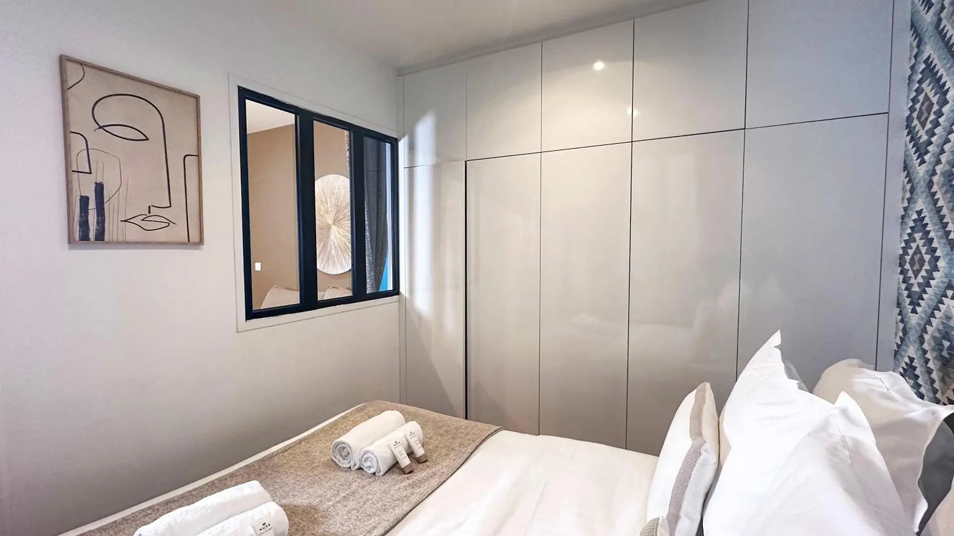 Welcoming Apartment Near Louvre Museum Parigi