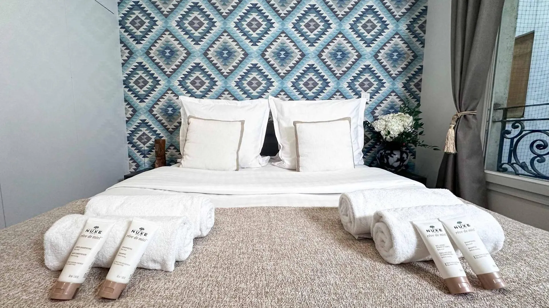 Welcoming Apartment Near Louvre Museum Parigi