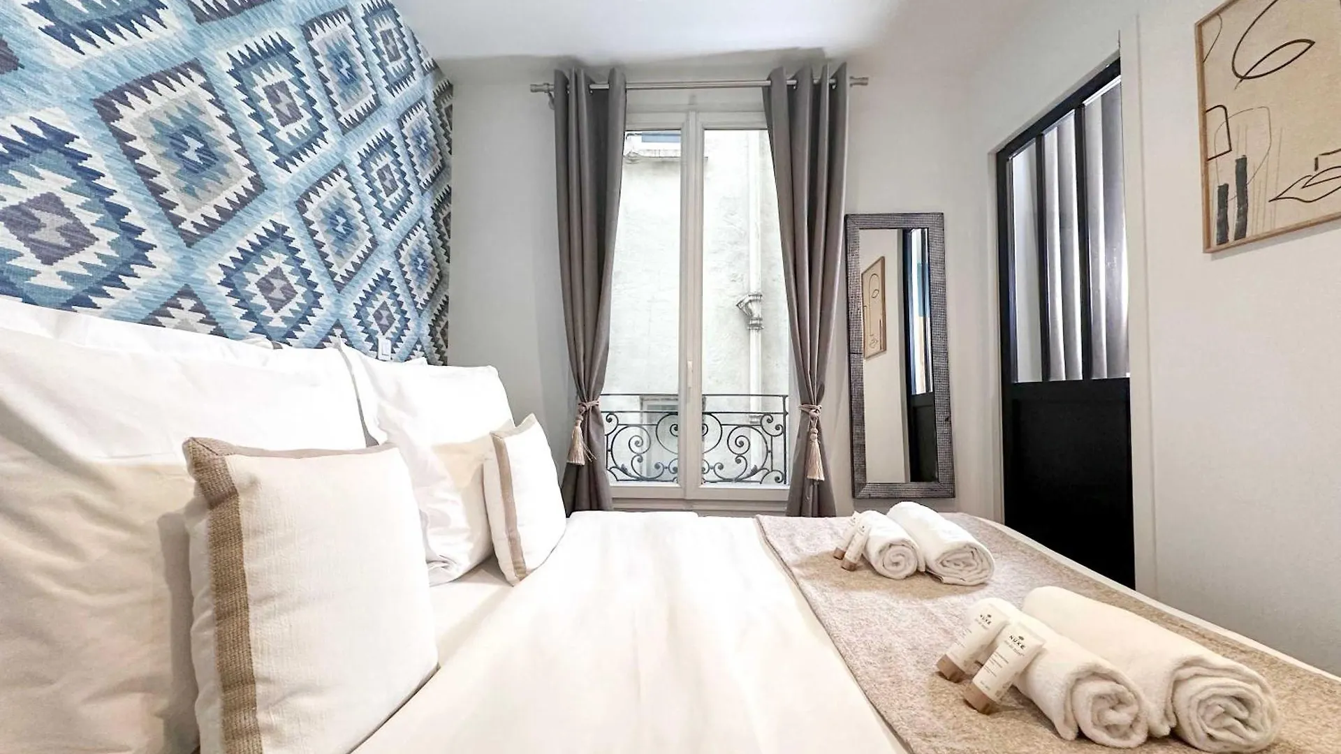 Welcoming Apartment Near Louvre Museum Parigi Francia