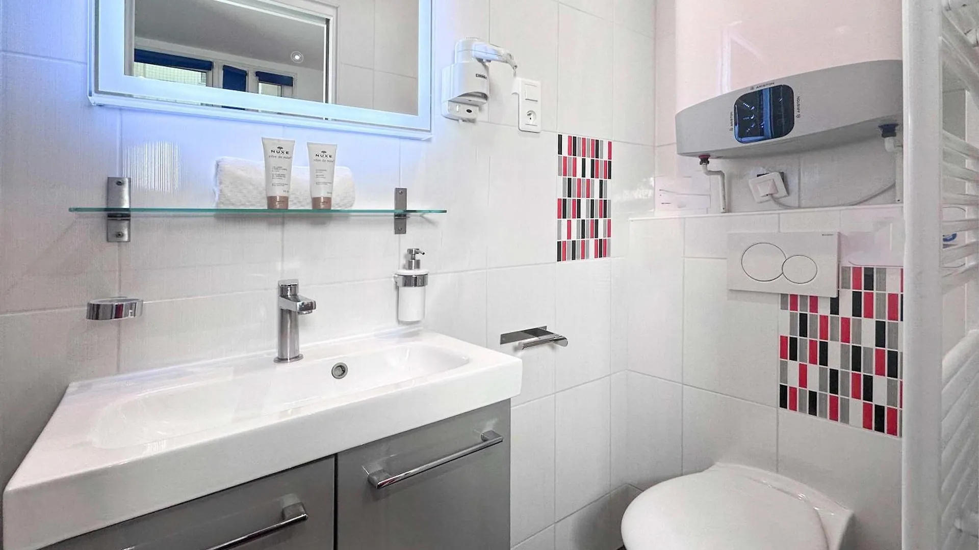 Welcoming Apartment Near Louvre Museum Parigi 0*,