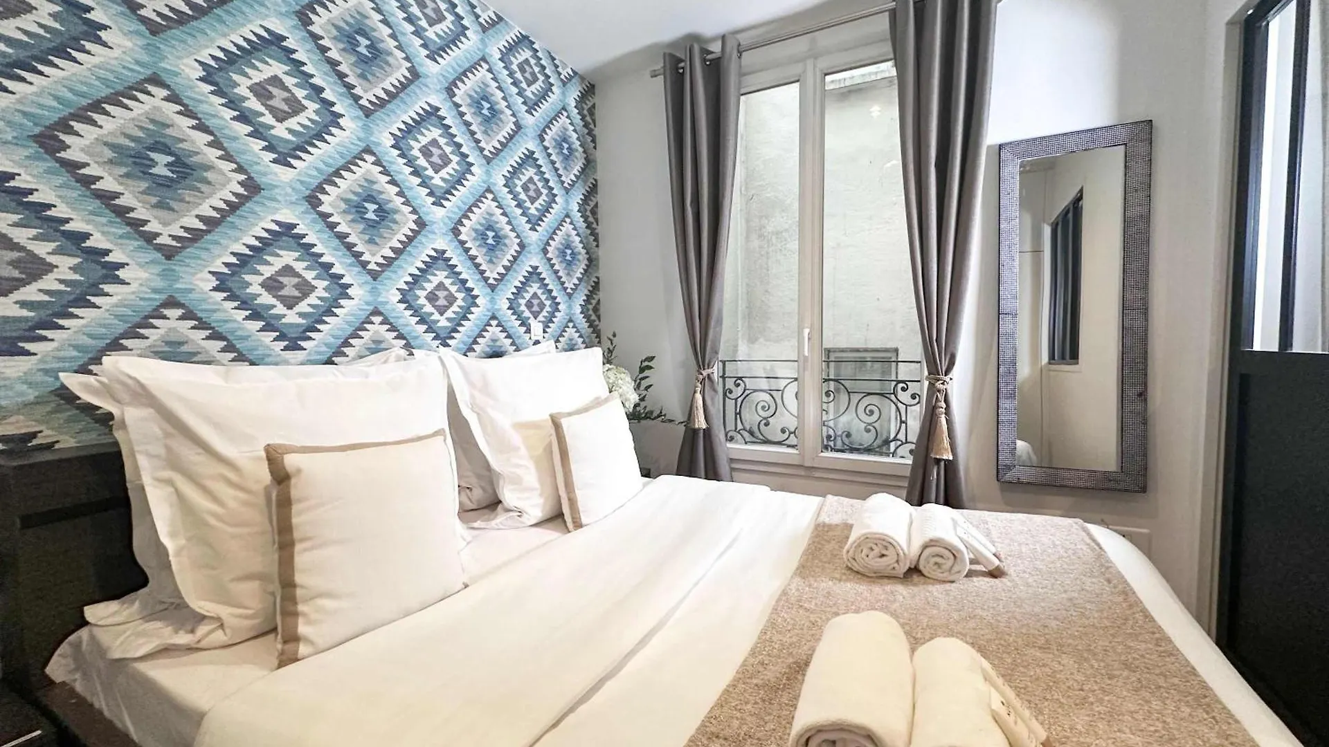 Welcoming Apartment Near Louvre Museum Parigi